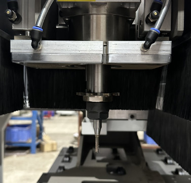 Fabbricazione di mobili a pannelli a sei lati con macchina da foraggio CNC HB62JF